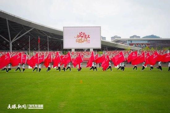 弗拉霍维奇没能首发，但他在替补出场后为尤文打进制胜球。